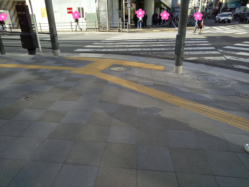 マンホール01「ゲゲゲの鬼太郎シリーズ」ねずみ男と鬼太郎・目玉おやじ